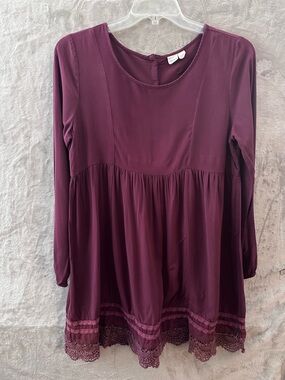 Roxy Dress Size Medium Long Sleeve Lace-Hem Peplum Tunic - Plum